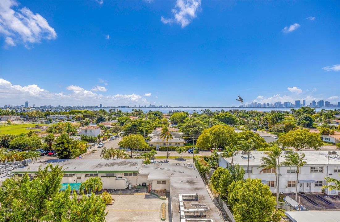 For Sale: $749,000 (2 beds, 2 baths, 1735 Square Feet)