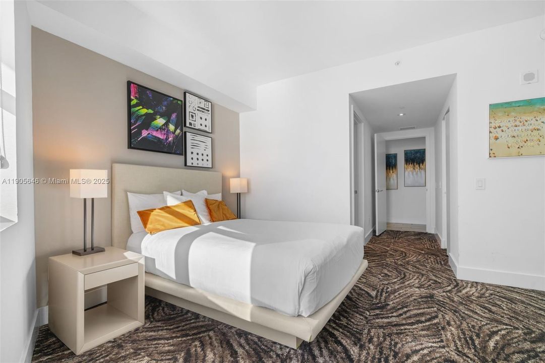 待售: $1,799,999 (3 贝兹, 3 浴室, 1771 平方英尺)