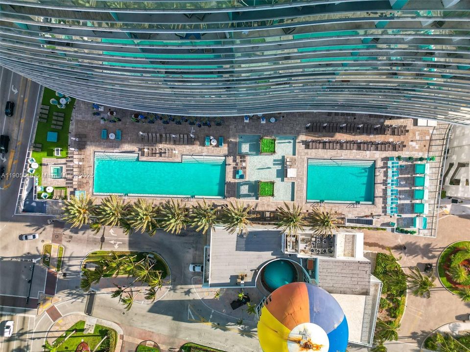 待售: $1,799,999 (3 贝兹, 3 浴室, 1771 平方英尺)