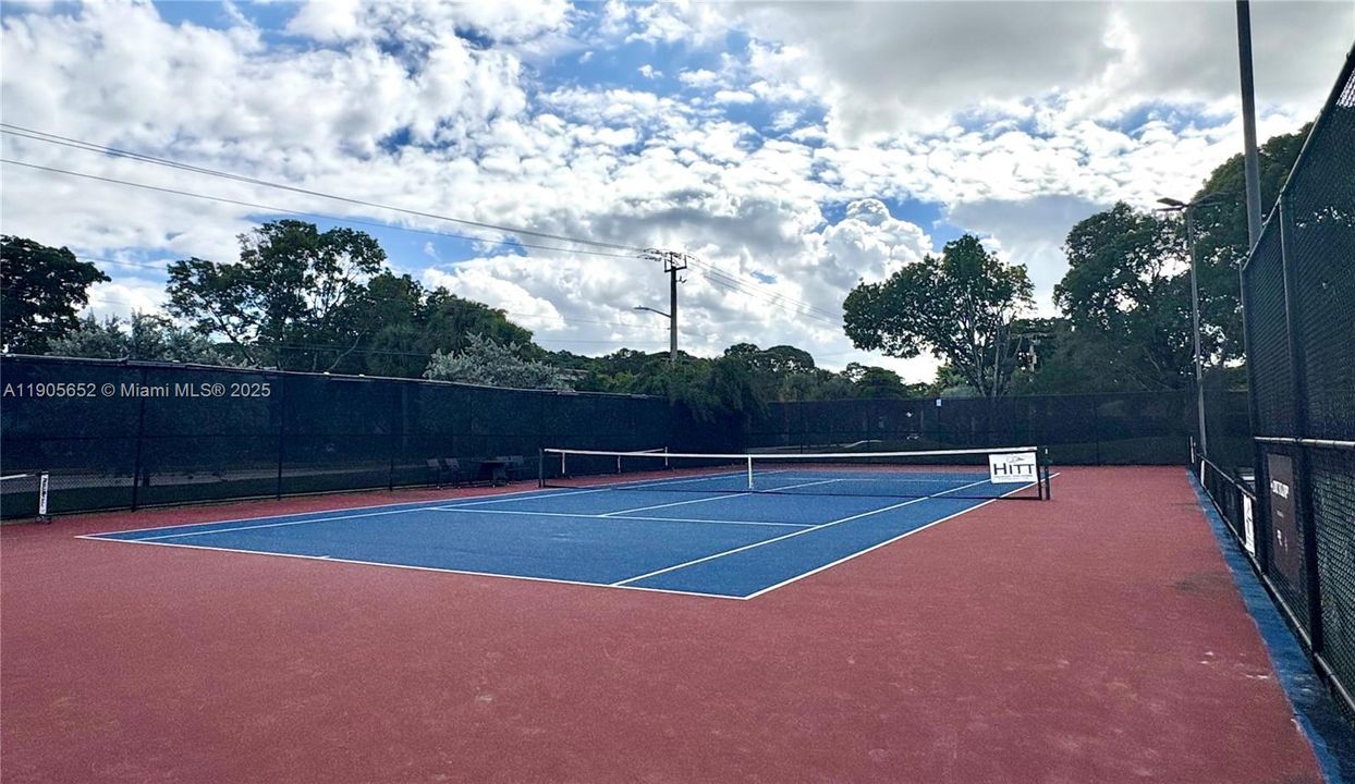 CLUB - TENNIS COURSE