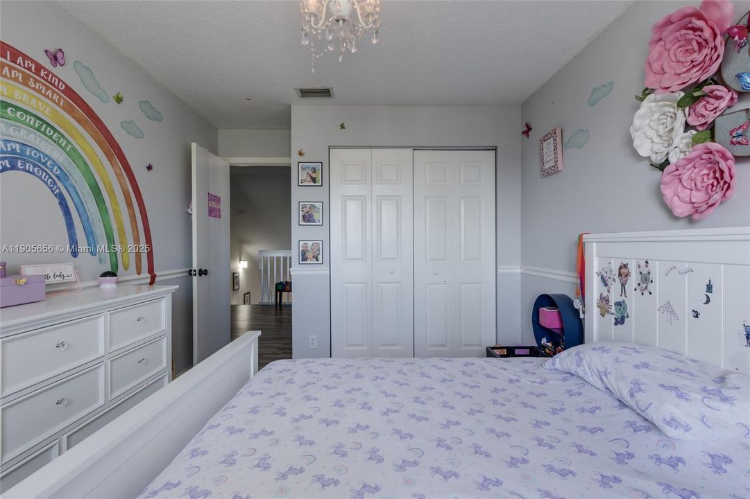 待售: $340,000 (3 贝兹, 2 浴室, 1462 平方英尺)