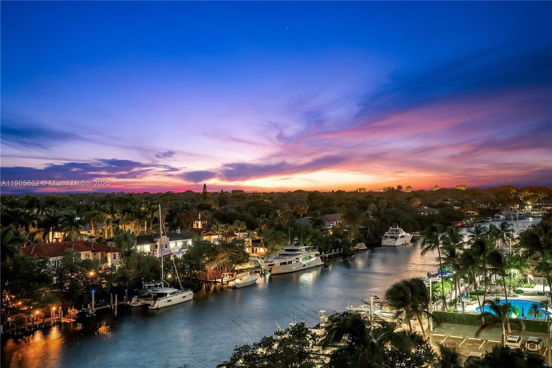 На продажу: $7,750,000 (3 спален, 4 ванн, 4530 Квадратных фут)