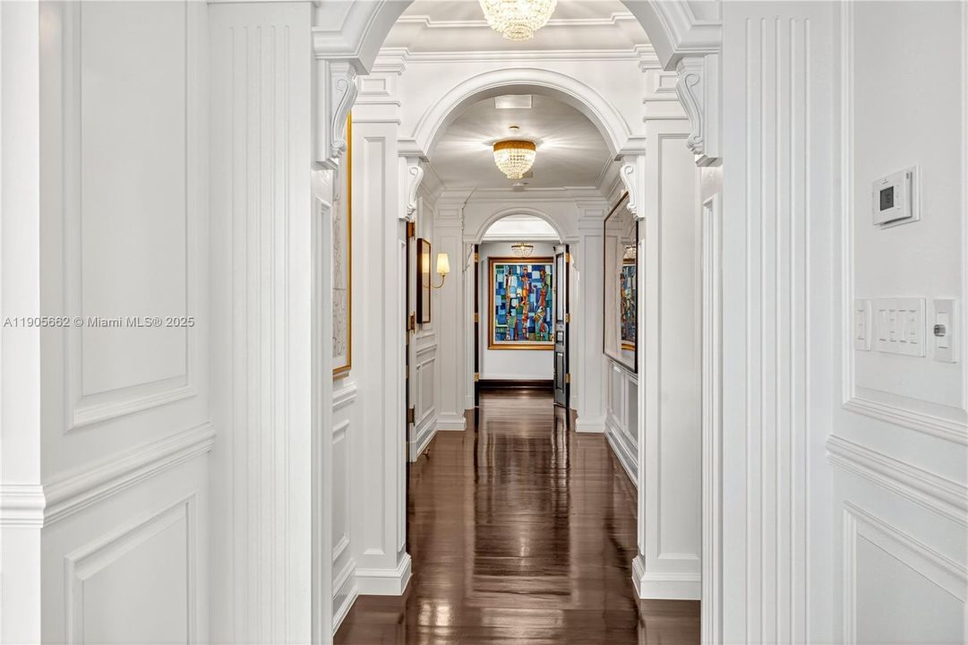 На продажу: $7,750,000 (3 спален, 4 ванн, 4530 Квадратных фут)