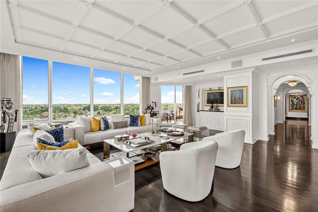 На продажу: $7,750,000 (3 спален, 4 ванн, 4530 Квадратных фут)