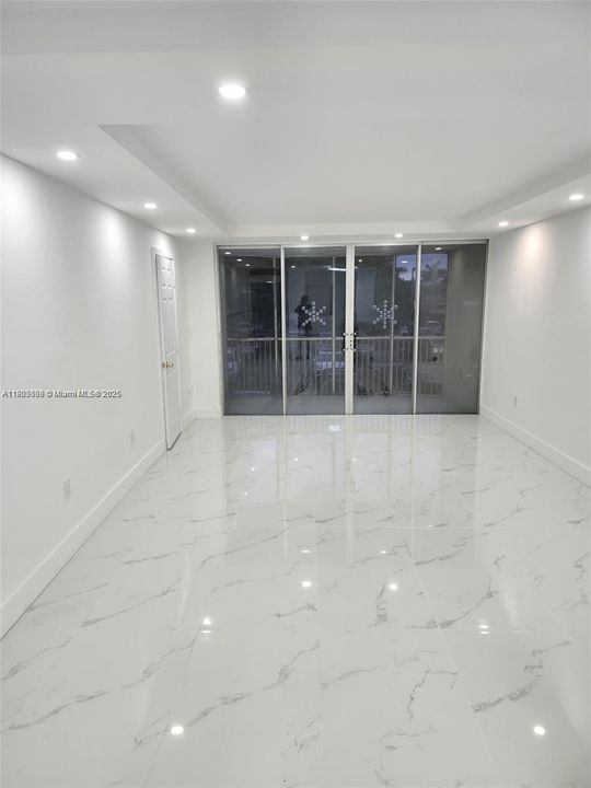 En Renta: $2,000 (1 camas, 1 baños, 1036 Pies cuadrados)