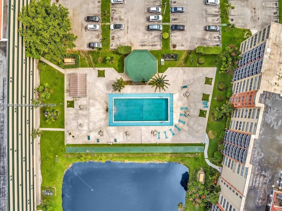 En Renta: $2,000 (1 camas, 1 baños, 1036 Pies cuadrados)