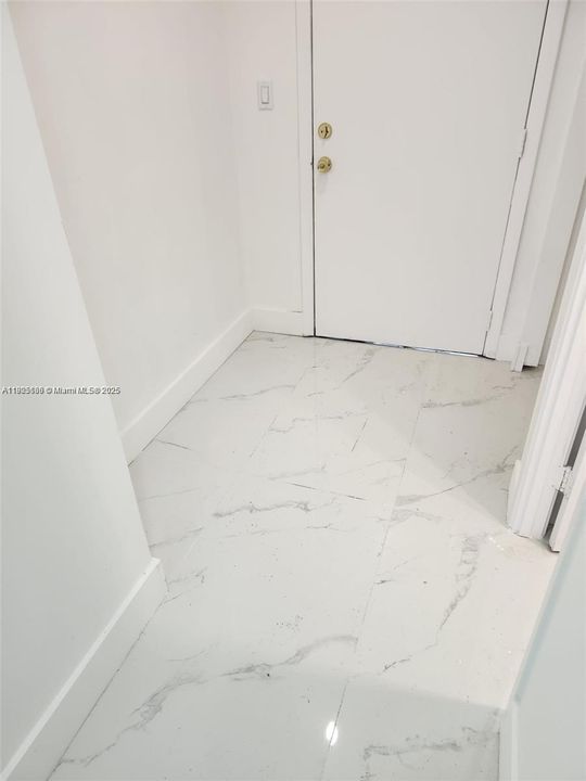 En Renta: $2,000 (1 camas, 1 baños, 1036 Pies cuadrados)