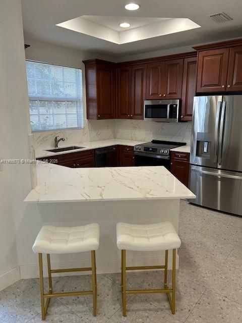 En Venta: $925,000 (3 camas, 2 baños, 1793 Pies cuadrados)