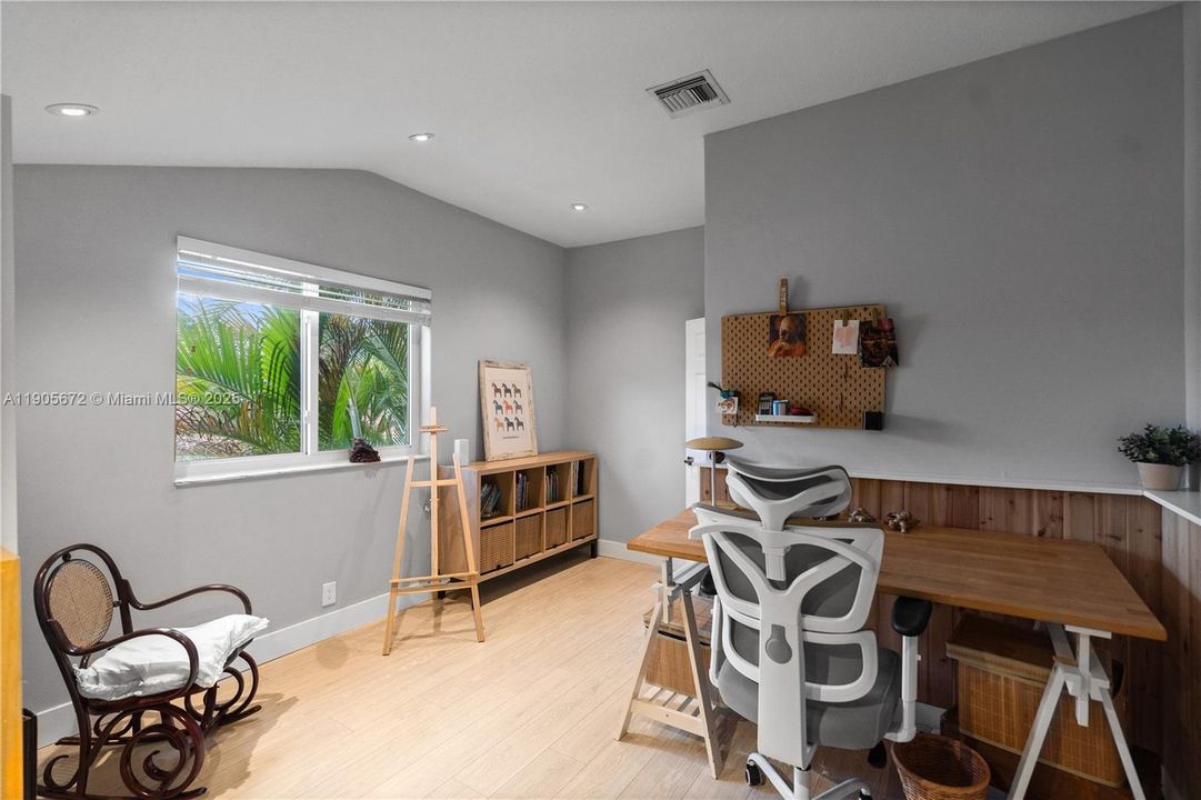 На продажу: $1,150,000 (4 спален, 3 ванн, 2394 Квадратных фут)