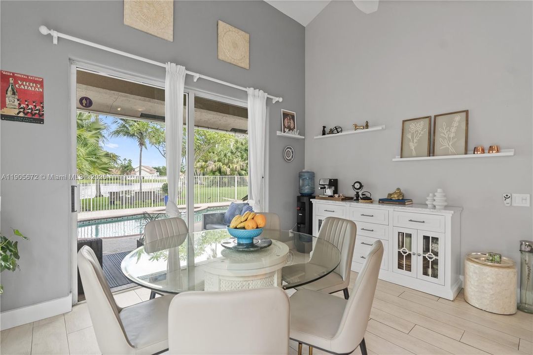 На продажу: $1,150,000 (4 спален, 3 ванн, 2394 Квадратных фут)