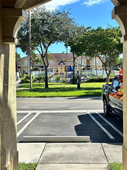 For Rent: $3,300 (3 beds, 2 baths, 1589 Square Feet)