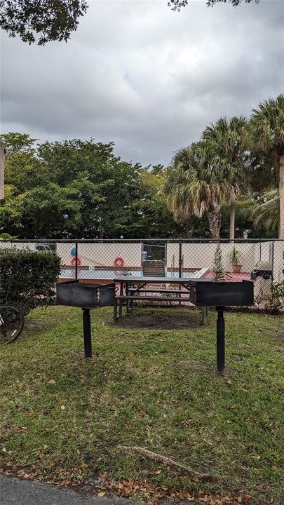 For Rent: $1,435 (1 beds, 1 baths, 619 Square Feet)