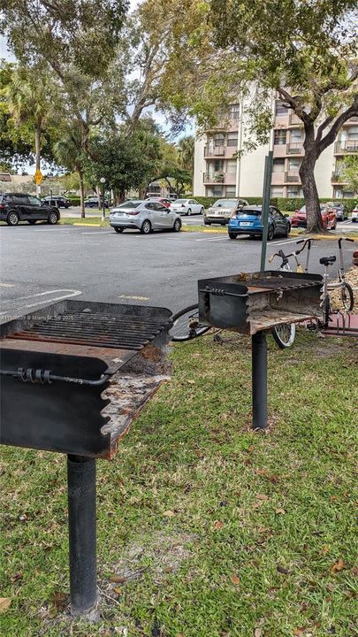 For Rent: $1,435 (1 beds, 1 baths, 619 Square Feet)