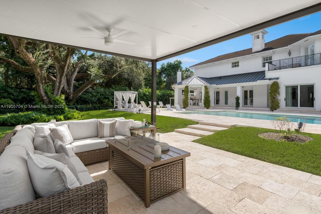 En Renta: $40,000 (5 camas, 5 baños, 7481 Pies cuadrados)