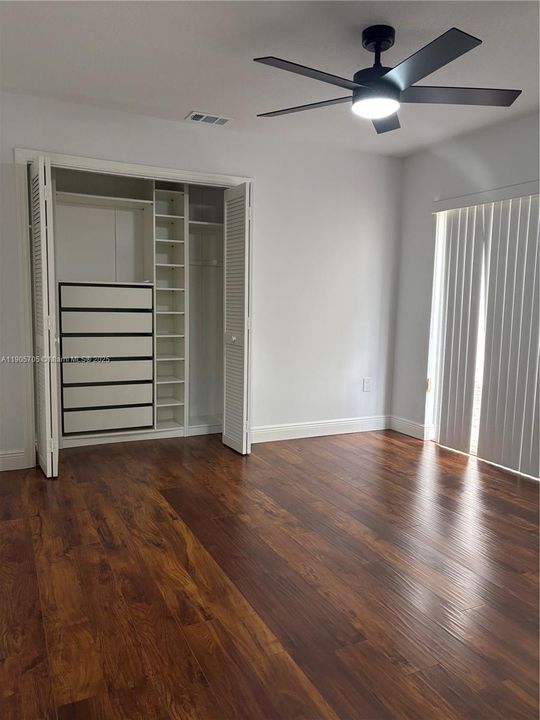 For Rent: $5,000 (3 beds, 2 baths, 1905 Square Feet)