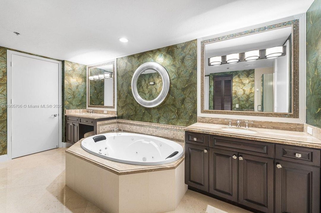 Primary Bathroom, his and her private areas