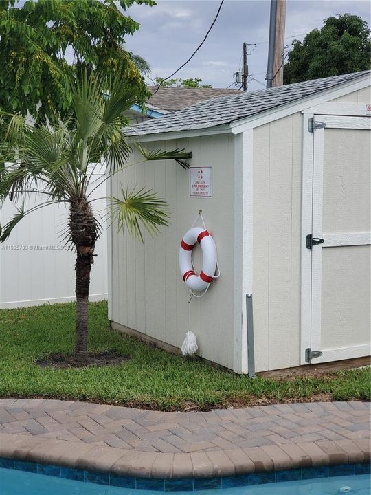 合同活跃: $480,000 (3 贝兹, 2 浴室, 1119 平方英尺)