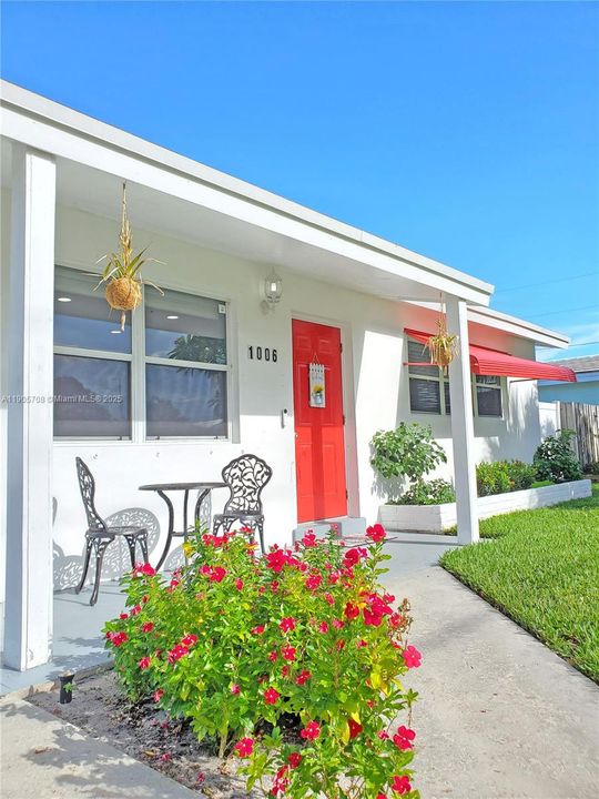 合同活跃: $480,000 (3 贝兹, 2 浴室, 1119 平方英尺)