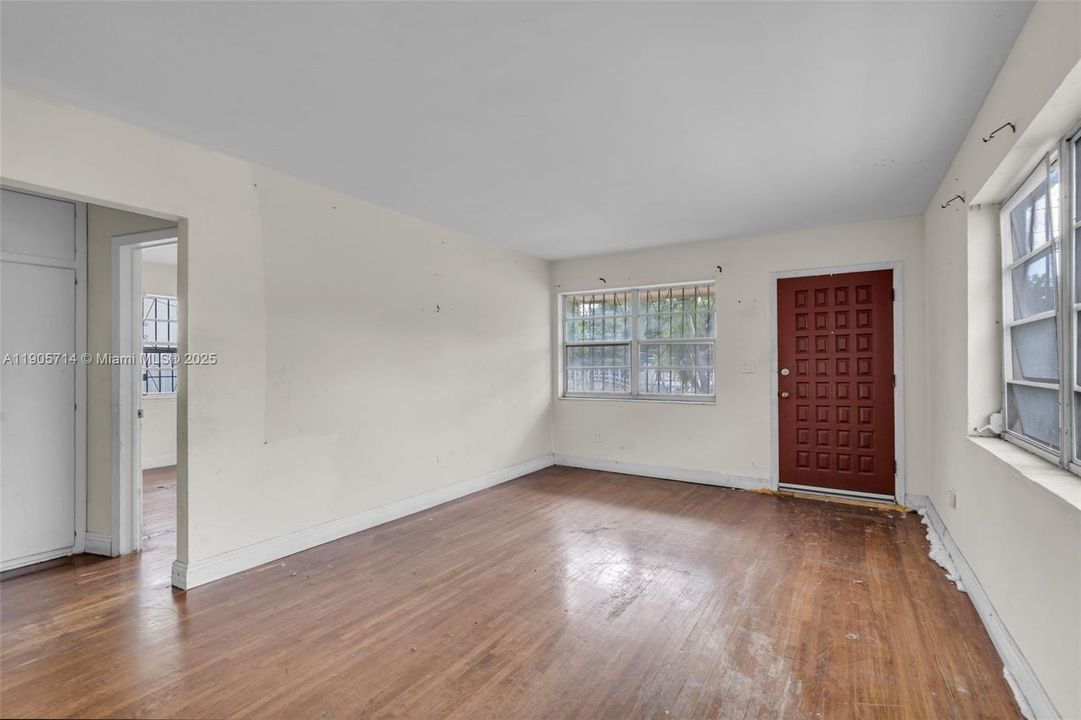 Active With Contract: $549,900 (0 beds, 0 baths, 2356 Square Feet)