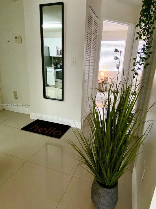 For Rent: $2,475 (3 beds, 2 baths, 1090 Square Feet)