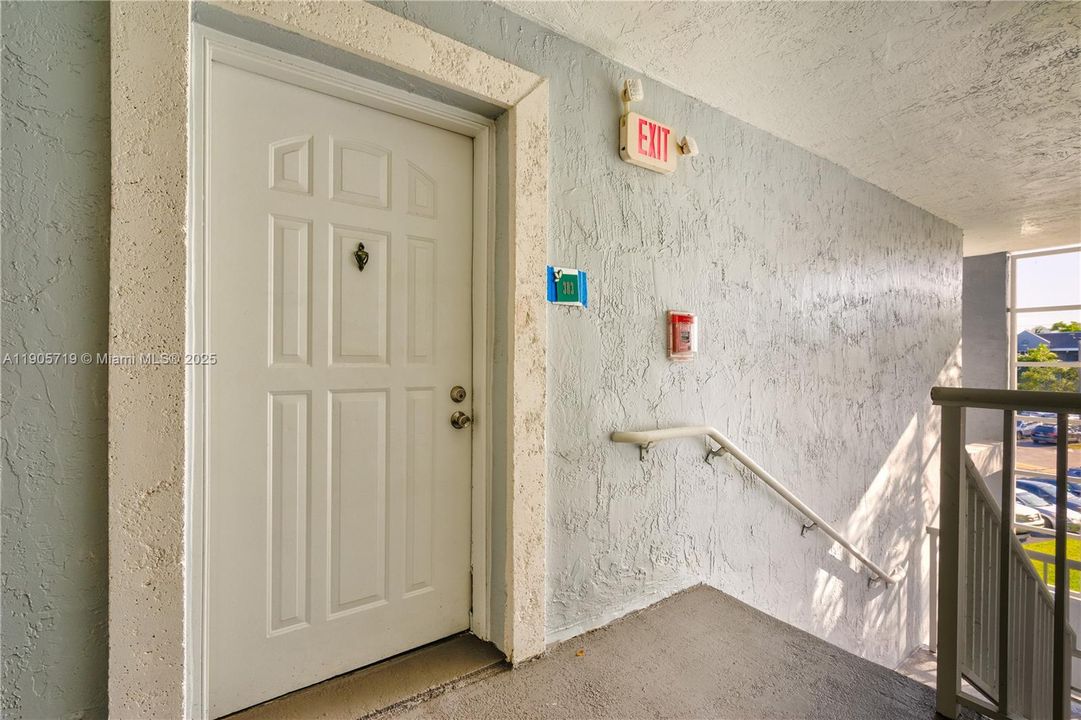 En Renta: $2,200 (2 camas, 2 baños, 1113 Pies cuadrados)