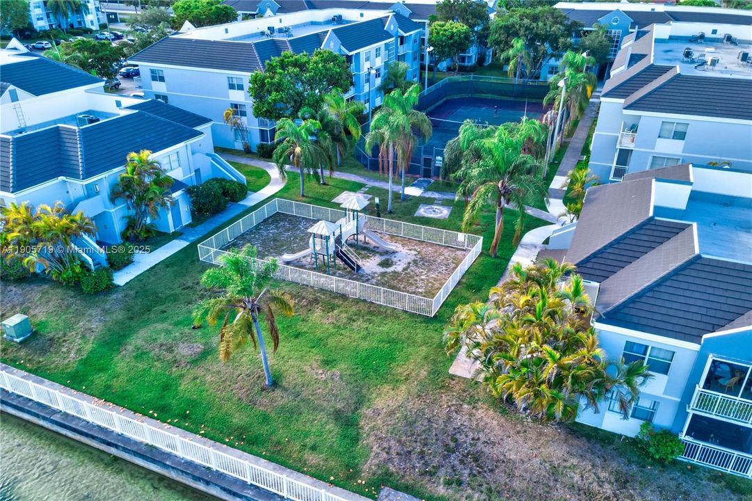 En Renta: $2,200 (2 camas, 2 baños, 1113 Pies cuadrados)