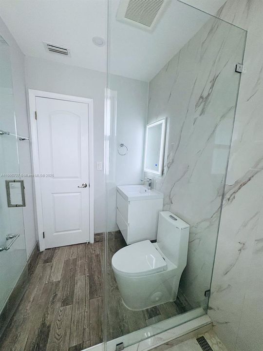 Active With Contract: $524,999 (3 beds, 1 baths, 1012 Square Feet)