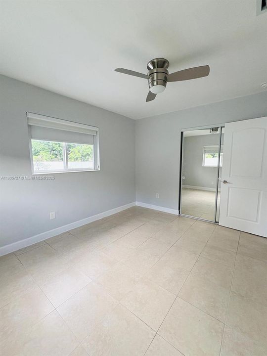 Active With Contract: $524,999 (3 beds, 1 baths, 1012 Square Feet)