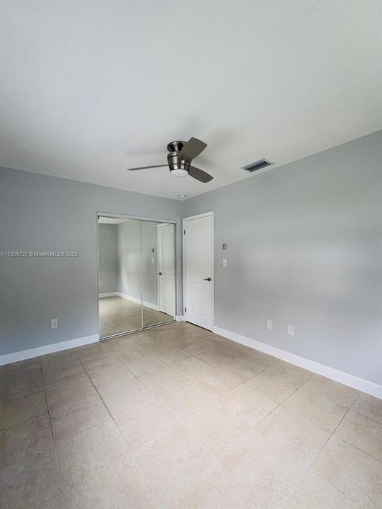 Active With Contract: $524,999 (3 beds, 1 baths, 1012 Square Feet)