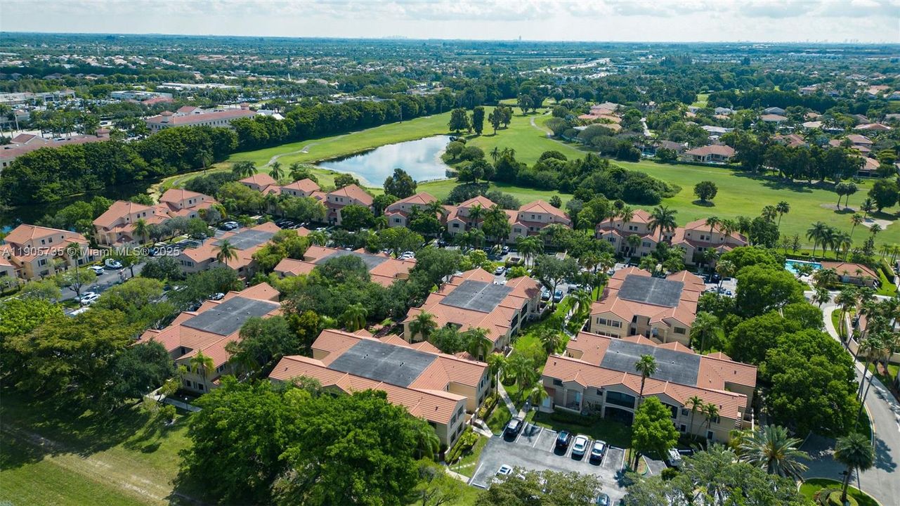 待售: $360,000 (2 贝兹, 2 浴室, 1115 平方英尺)