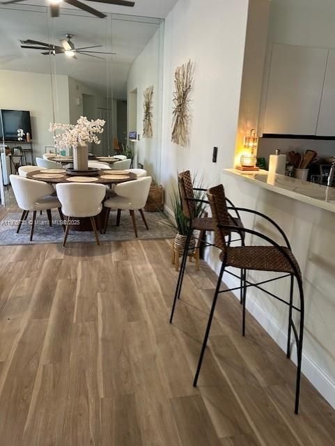 待售: $360,000 (2 贝兹, 2 浴室, 1115 平方英尺)