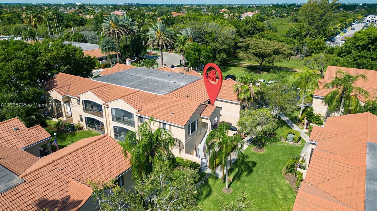 待售: $360,000 (2 贝兹, 2 浴室, 1115 平方英尺)