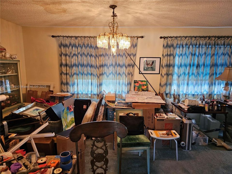 For Sale: $299,900 (2 beds, 2 baths, 1428 Square Feet)