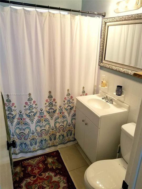 For Rent: $2,900 (3 beds, 2 baths, 1312 Square Feet)