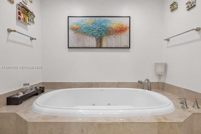 For Rent: $19,500 (3 beds, 3 baths, 2605 Square Feet)