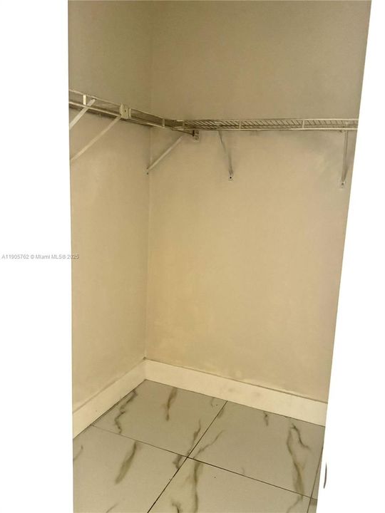 For Rent: $2,400 (3 beds, 2 baths, 0 Square Feet)