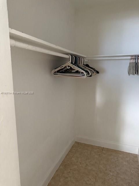 For Rent: $3,300 (3 beds, 2 baths, 1382 Square Feet)