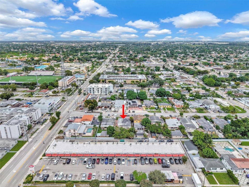 待售: $599,999 (4 贝兹, 2 浴室, 1462 平方英尺)