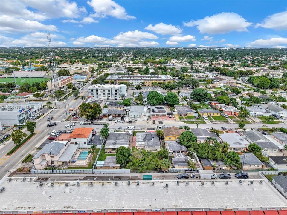 待售: $599,999 (4 贝兹, 2 浴室, 1462 平方英尺)