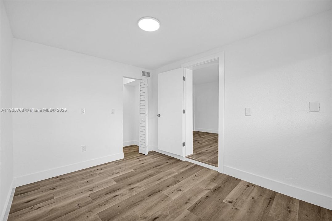 待售: $599,999 (4 贝兹, 2 浴室, 1462 平方英尺)