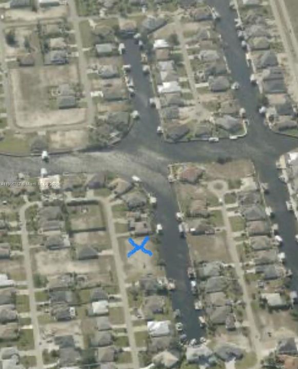 待售: $249,000 (0.23 acres)