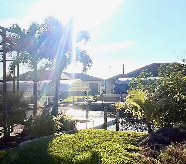 待售: $249,000 (0.23 acres)