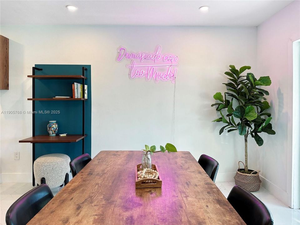 待售: $699,000 (3 贝兹, 2 浴室, 1188 平方英尺)