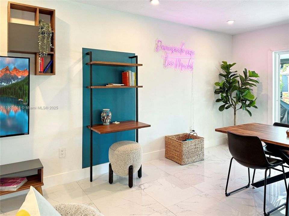 待售: $699,000 (3 贝兹, 2 浴室, 1188 平方英尺)