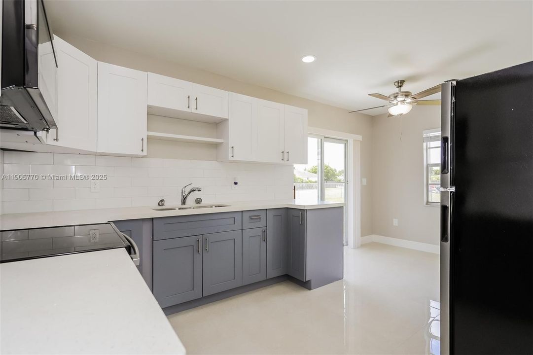 Recently Rented: $2,470 (4 beds, 2 baths, 1292 Square Feet)