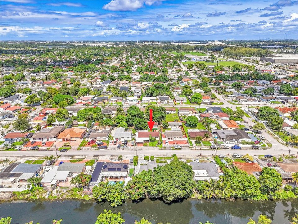 For Sale: $615,000 (4 beds, 3 baths, 1753 Square Feet)