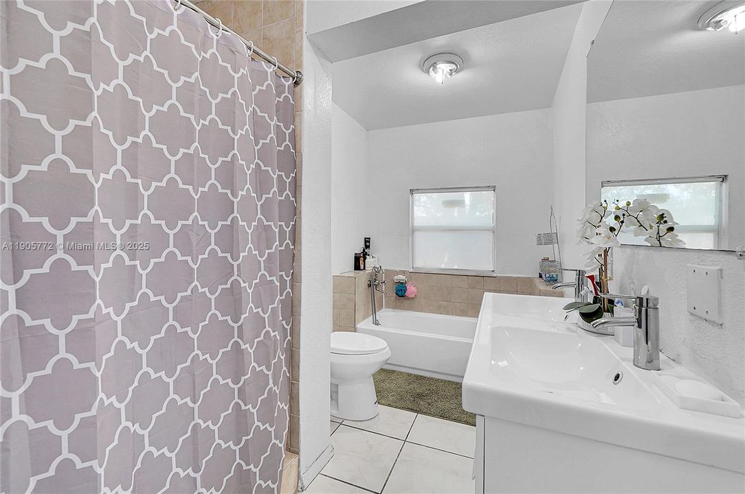 For Sale: $615,000 (4 beds, 3 baths, 1753 Square Feet)