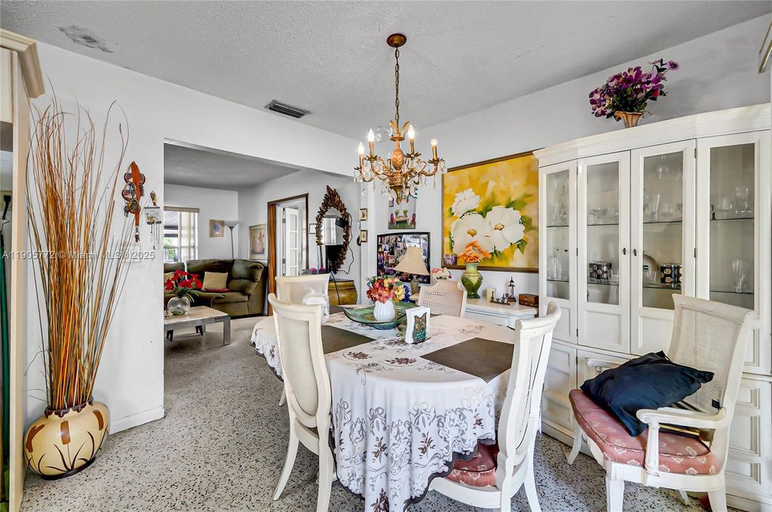 For Sale: $615,000 (4 beds, 3 baths, 1753 Square Feet)