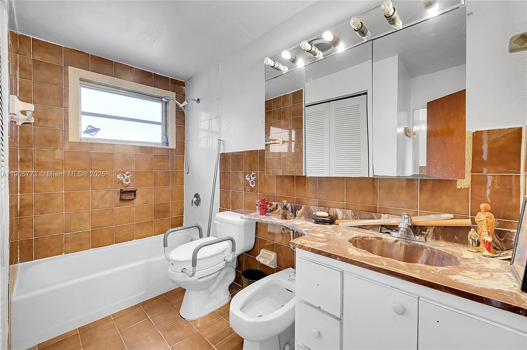 For Sale: $615,000 (4 beds, 3 baths, 1753 Square Feet)