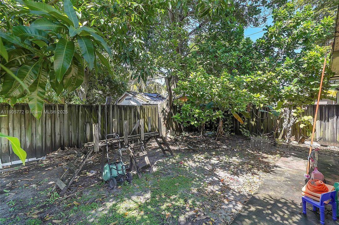 For Sale: $615,000 (4 beds, 3 baths, 1753 Square Feet)